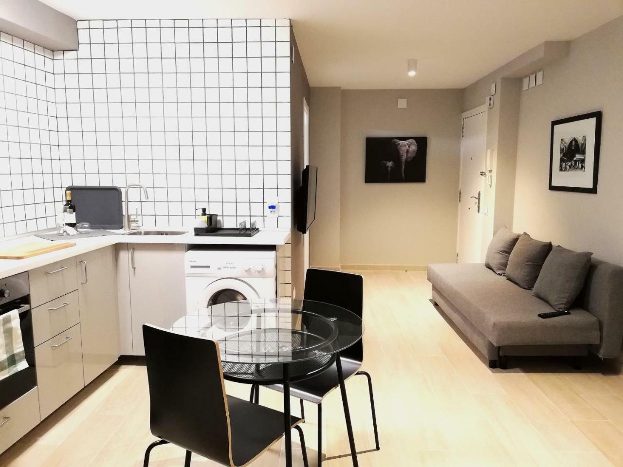 Mazi Apartments Suite 马塔罗 外观 照片